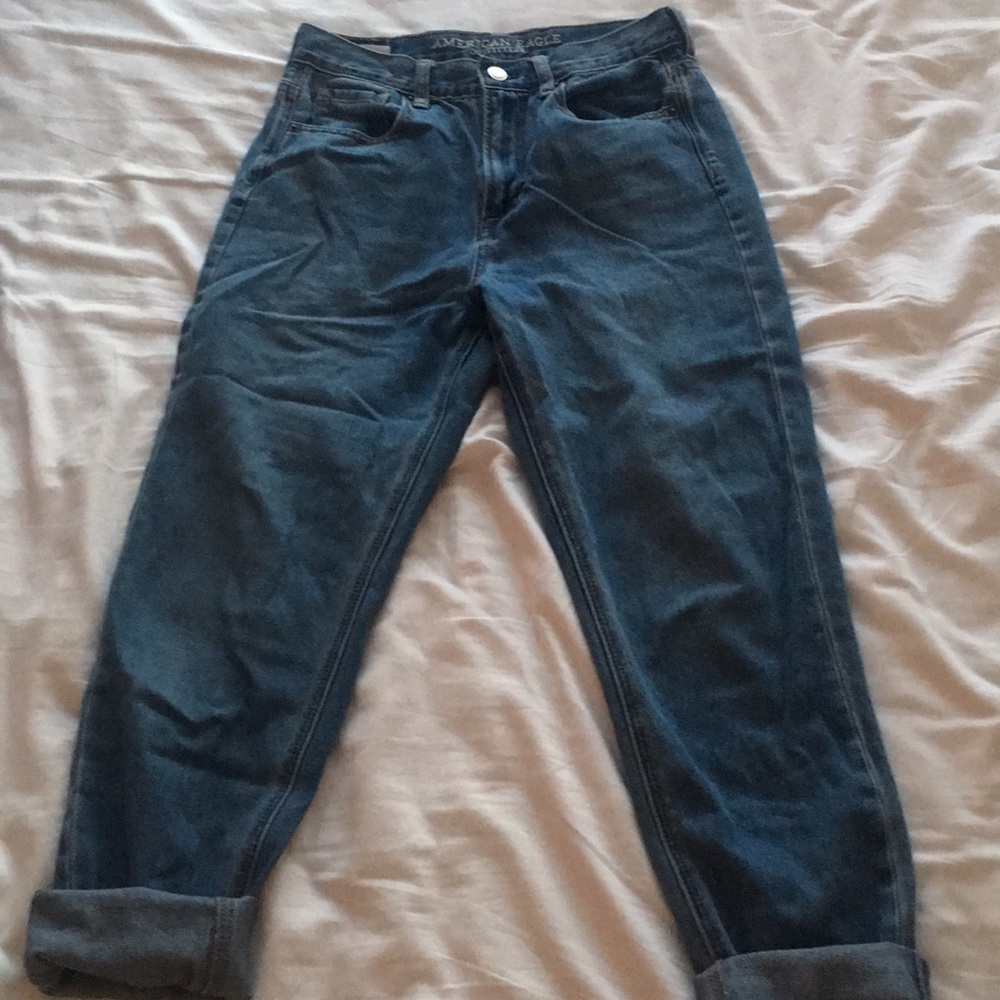 American Eagle Mom Jeans